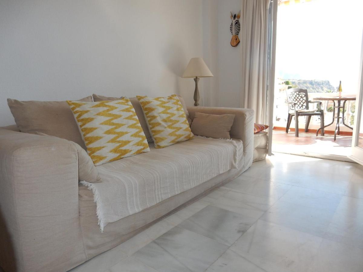 Beach Villa ,Nerja, Seaview, Pool, 3 Bedrooms, Huge Terrace And Garden Exterior foto